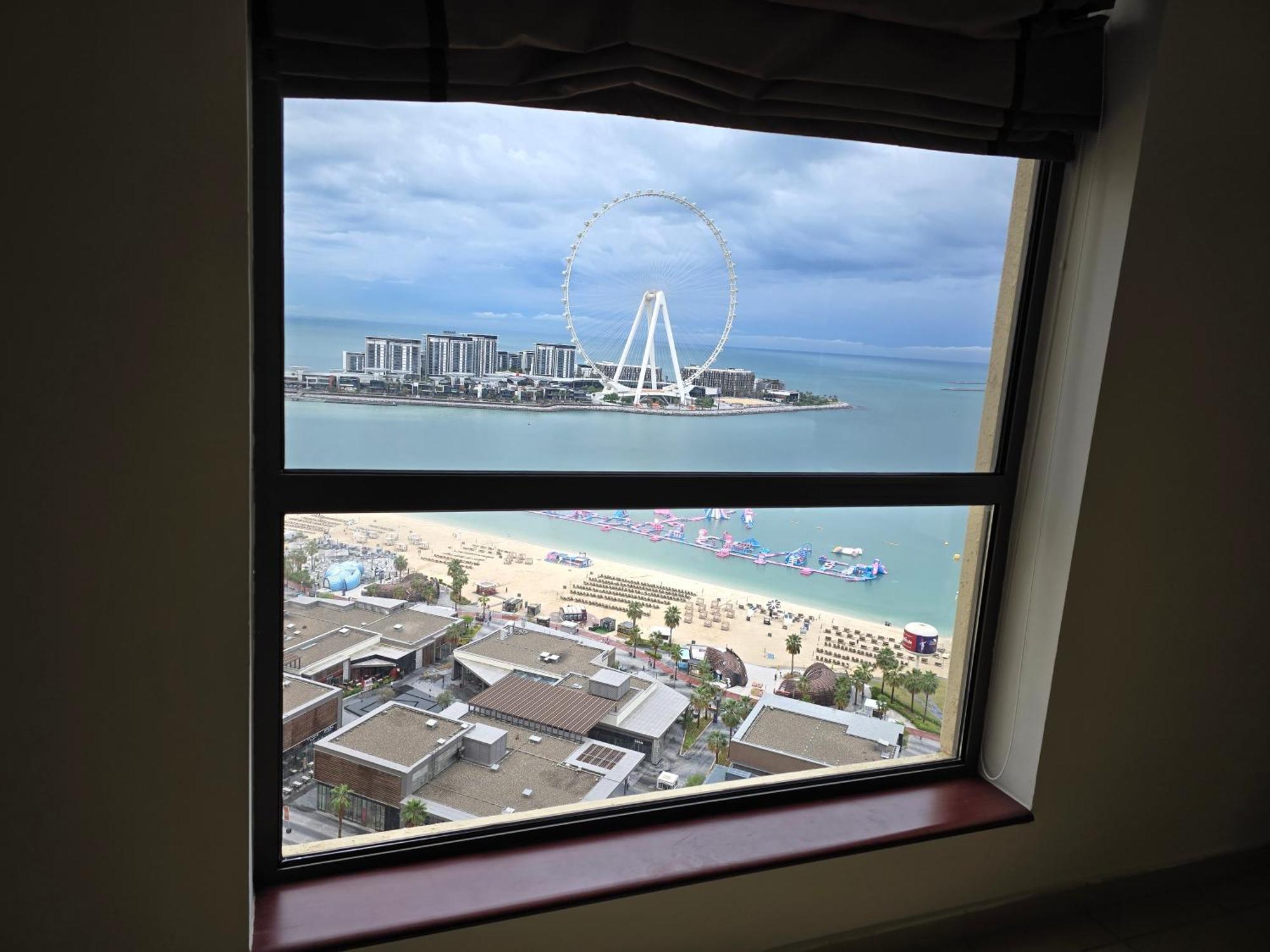 1 World Beach Property, Jbr, Award Winning Hostel, Coliving, Near Metro Dubai Buitenkant foto