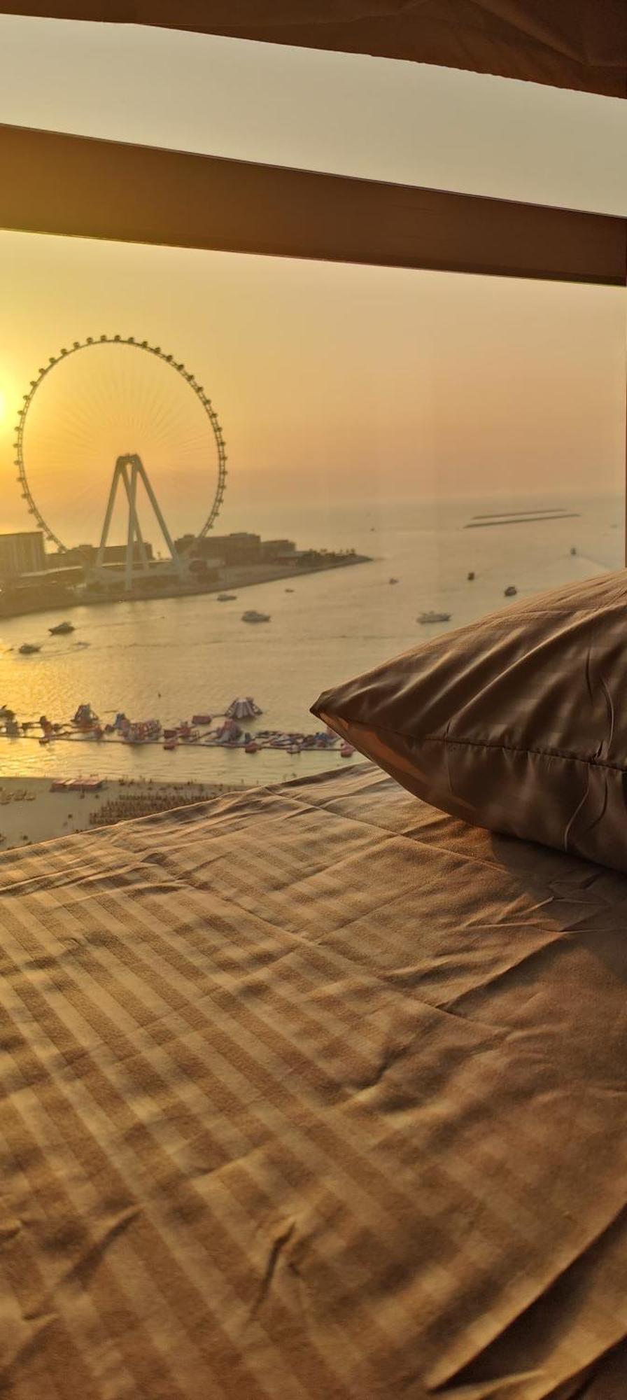 1 World Beach Property, Jbr, Award Winning Hostel, Coliving, Near Metro Dubai Buitenkant foto